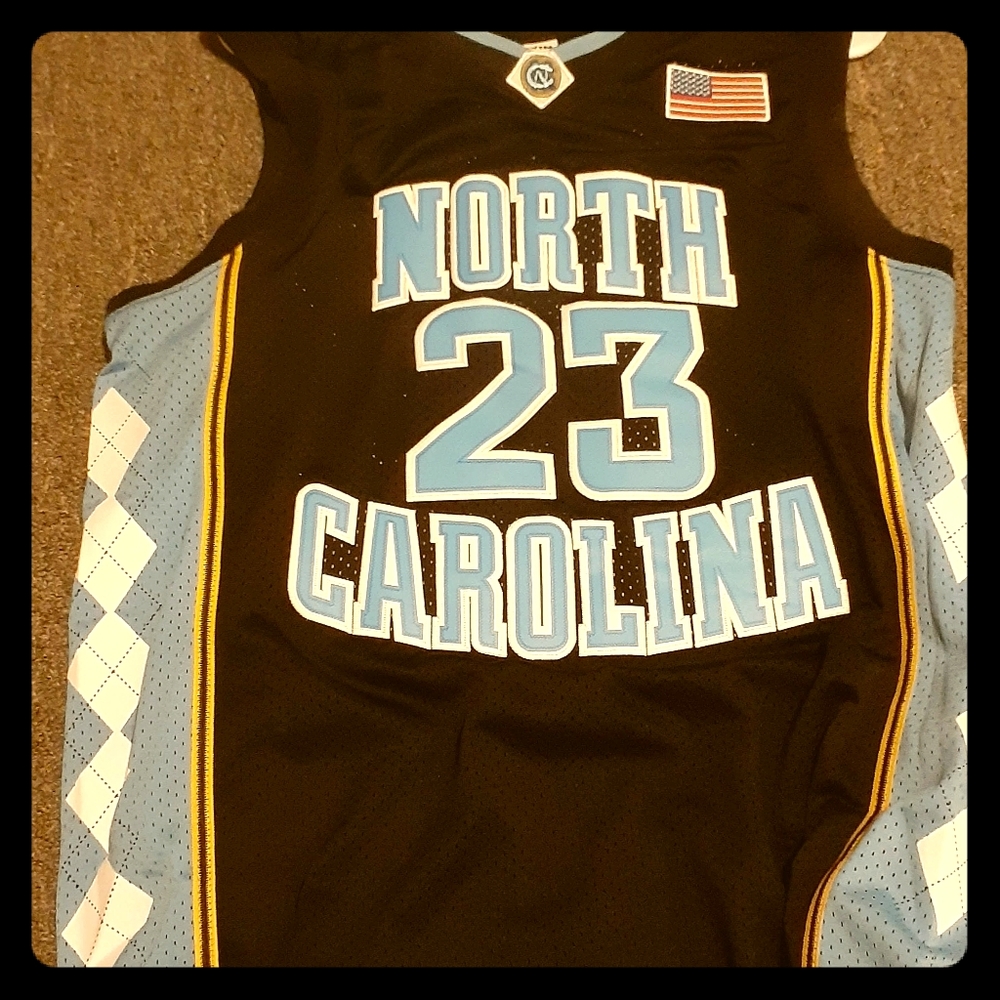 Micheal jordan college jersey